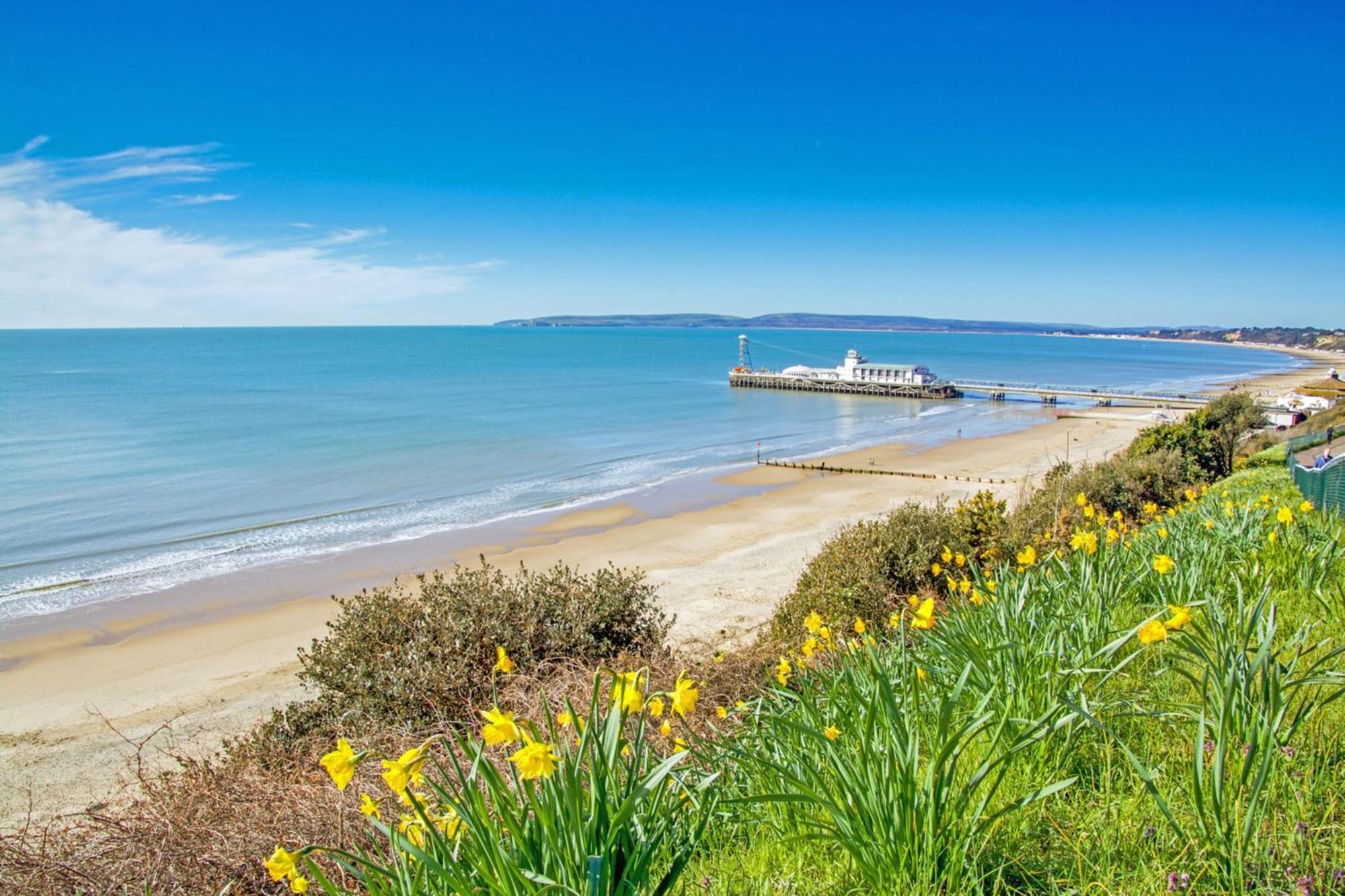 Bournecoast - Coastguard Cottage - Sea View - Garden - Hot Tub - Hb6098 Bournemouth Luaran gambar