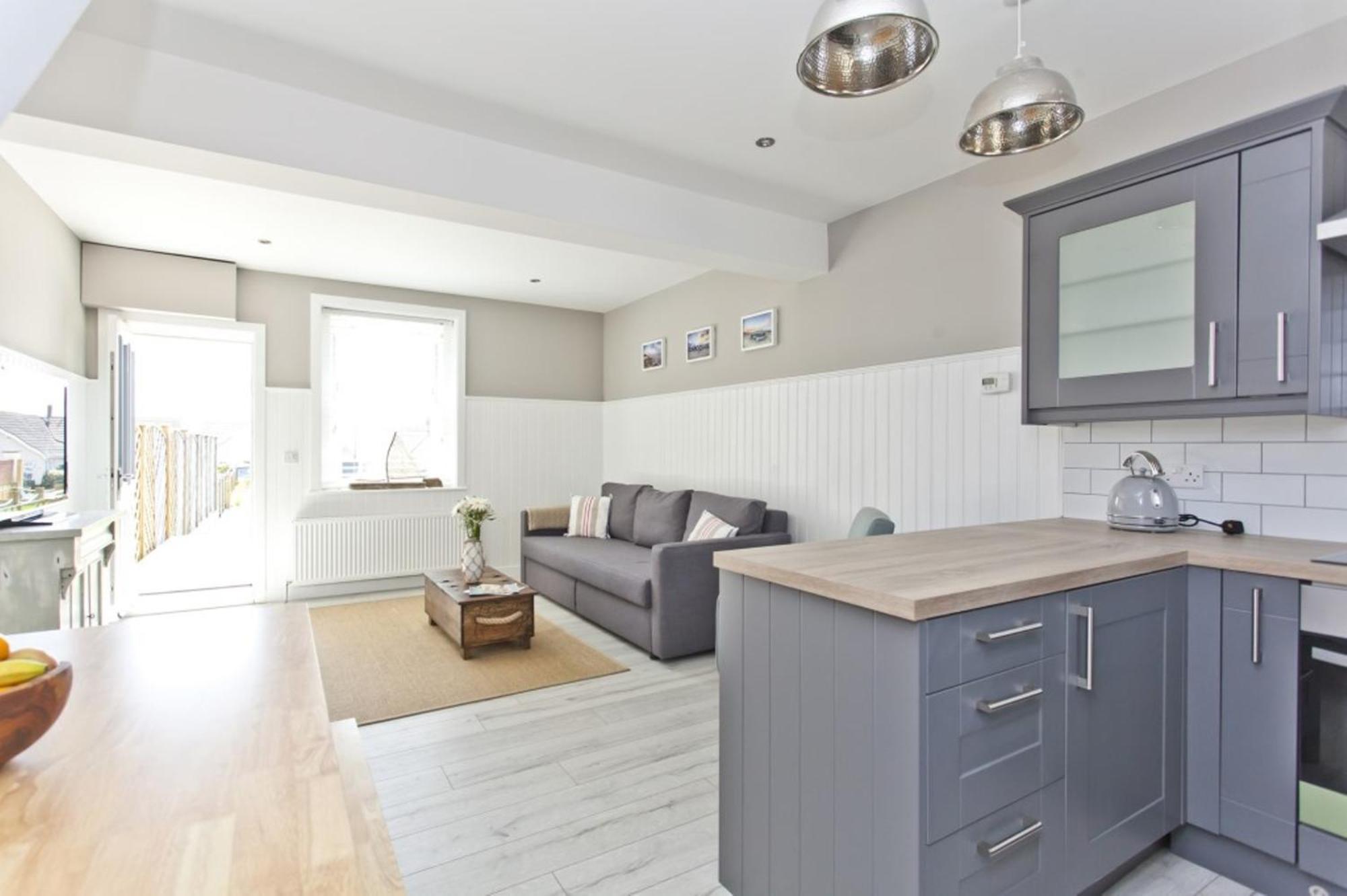 Bournecoast - Coastguard Cottage - Sea View - Garden - Hot Tub - Hb6098 Bournemouth Luaran gambar